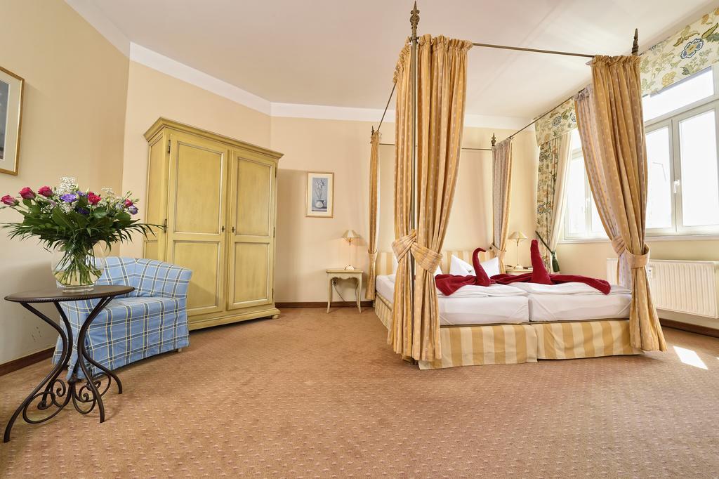 Hotel Graf Von Mansfeld Lutherstadt Eisleben Exterior photo