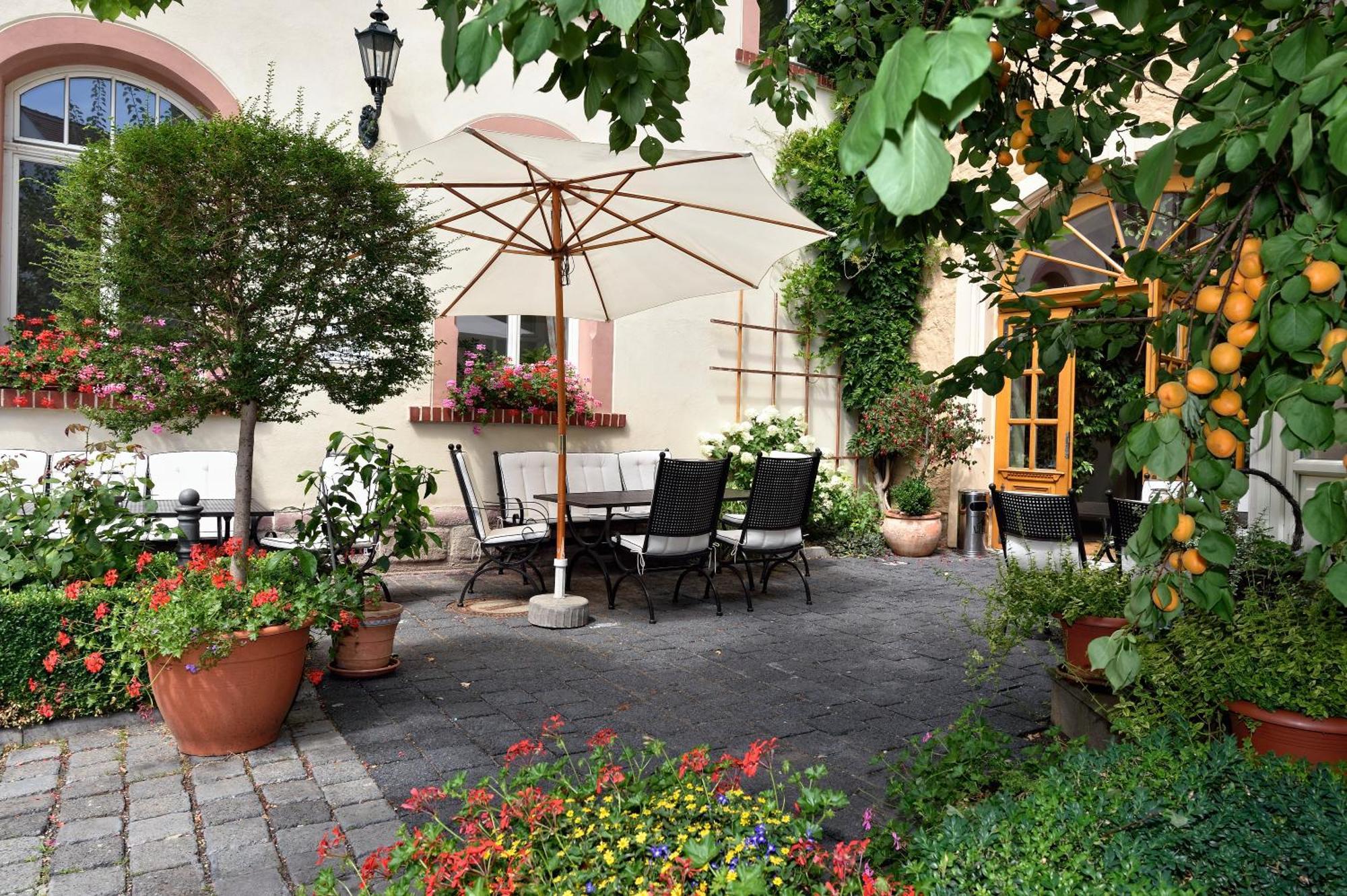 Hotel Graf Von Mansfeld Lutherstadt Eisleben Exterior photo